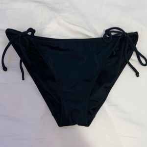 black bikini bottoms